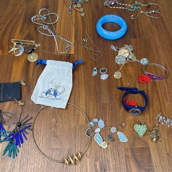Assorted Group of Fashion Jewelry- Kate spade, Chloe + Isabel, vintage, and more - Picture 1 of 5